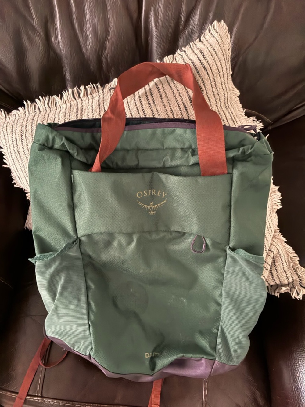 Osprey Forest Green Daylite Tote with Rust Handles